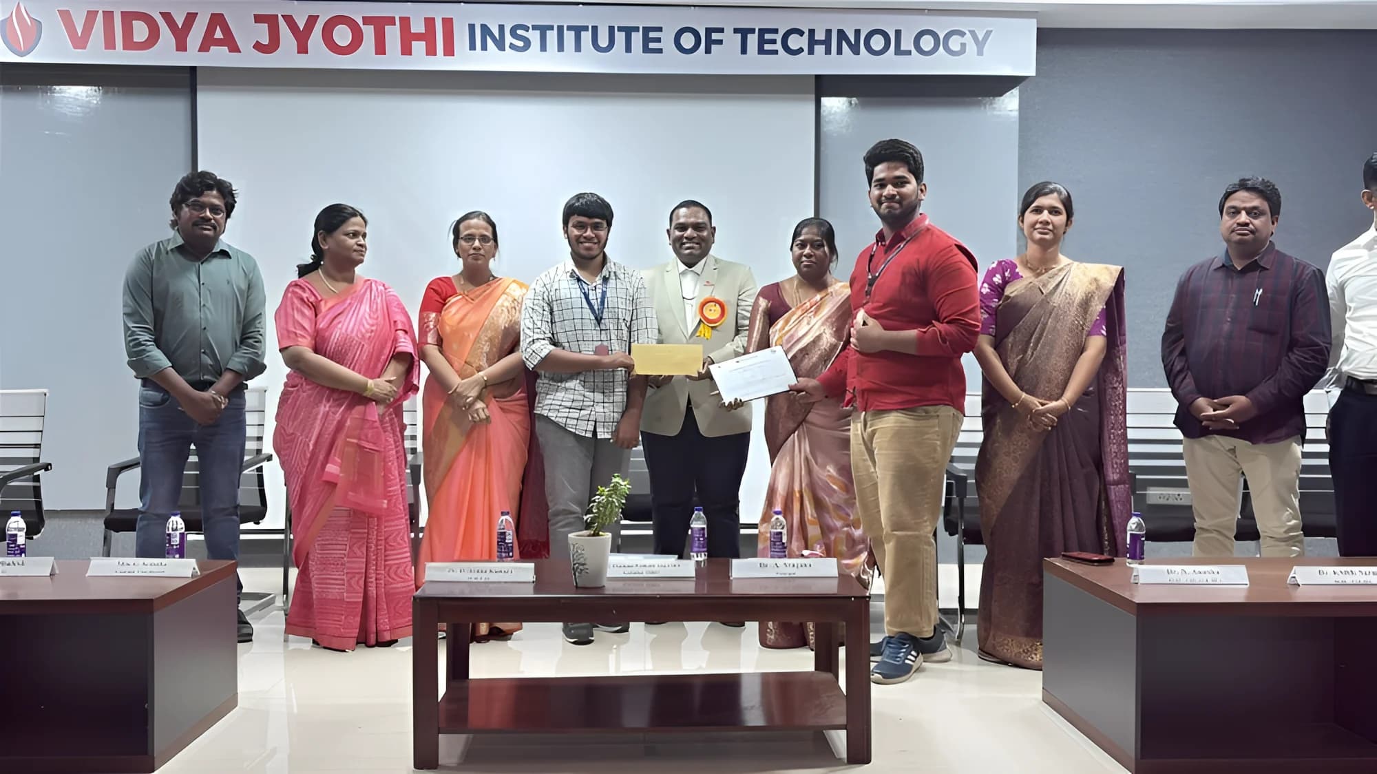 Award ceremony at VJIT